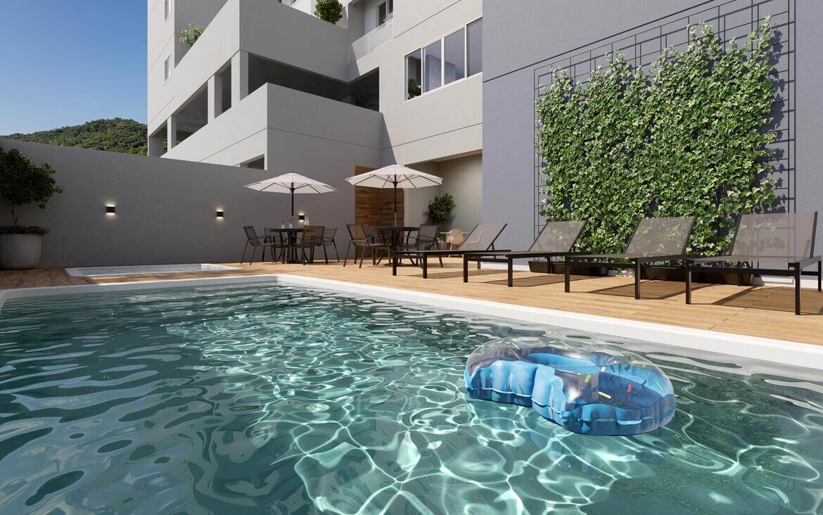 Piscina com deck