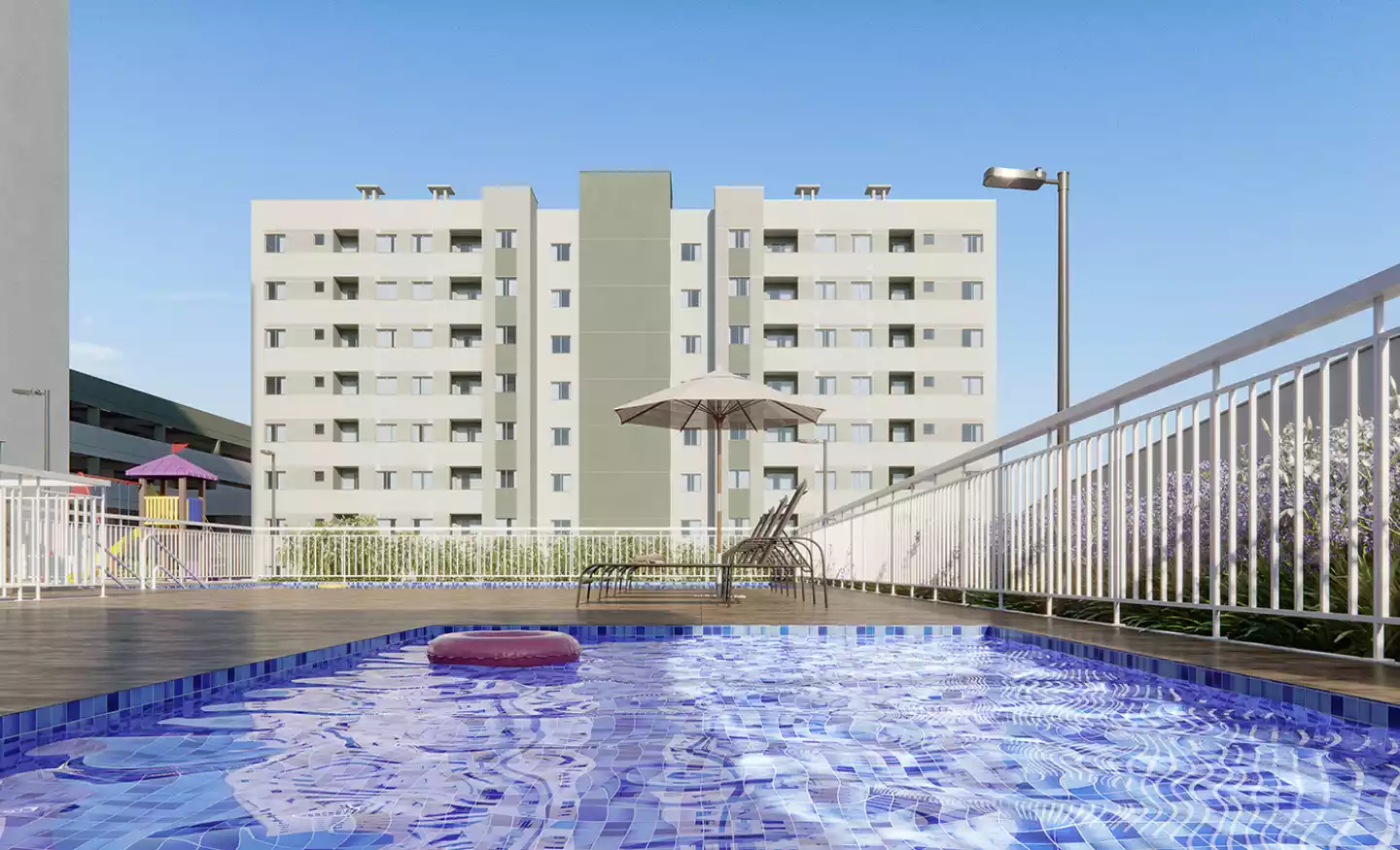 Piscina com deck
